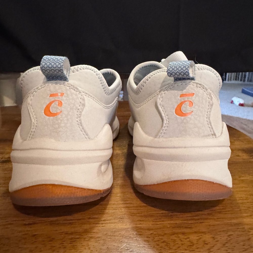 Clove Nurse Shoes